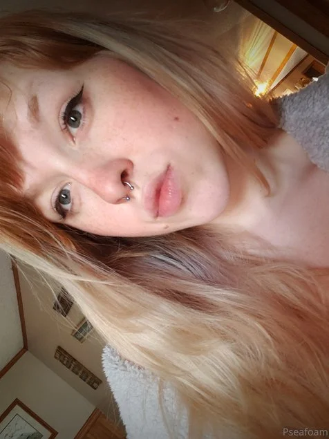 pale image 18