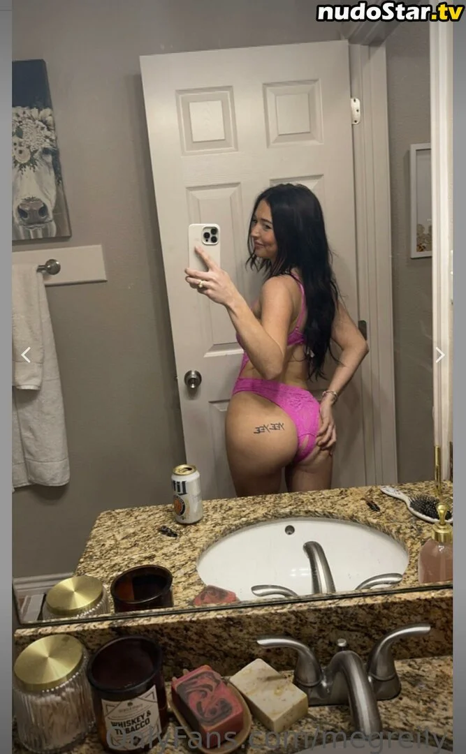 Meg in sexy lingerie image 4