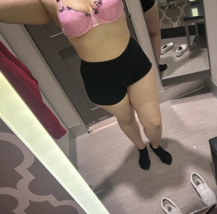 A followers hot mom 😍😍😍 image 8