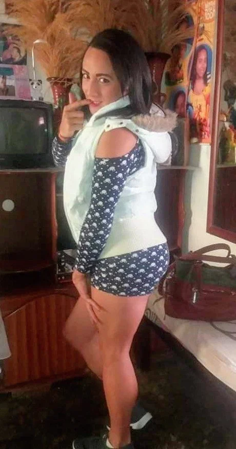 STEFII SEXY TRANS image 9