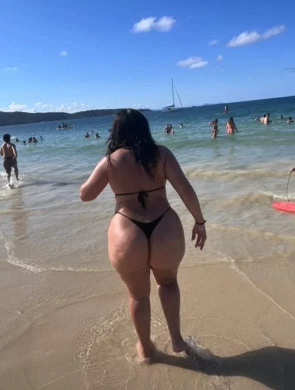 4Y3L33N 64UT0 T0L054... Que buen culote image 37