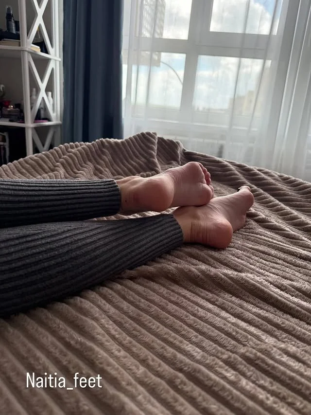New Russian Footmodel Natya’s Perfect Feet image 3