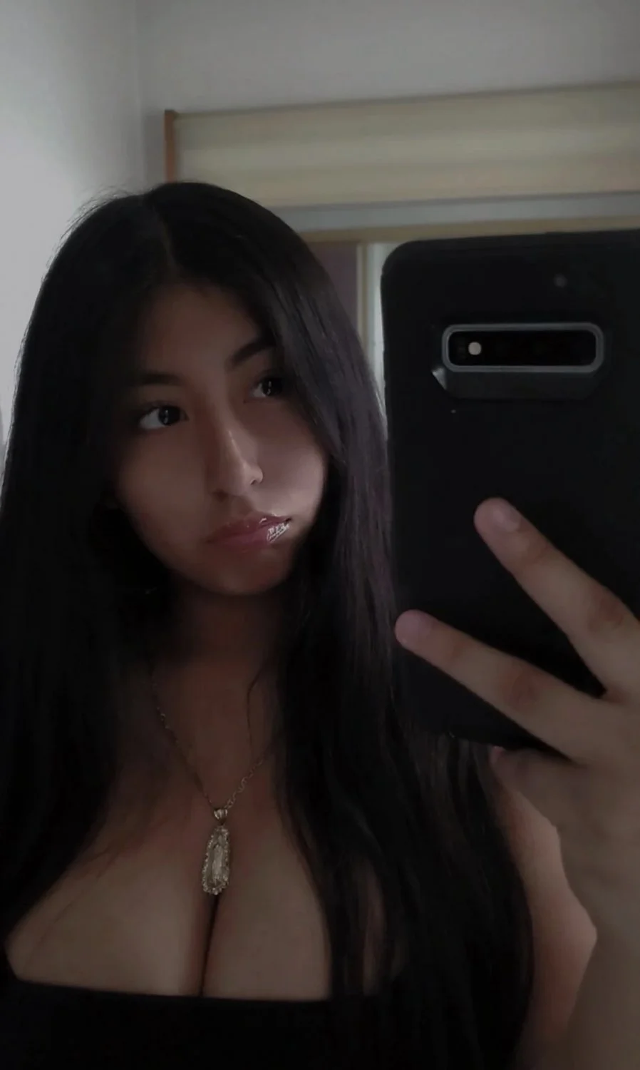 thick teen baddie latina leaked image 2