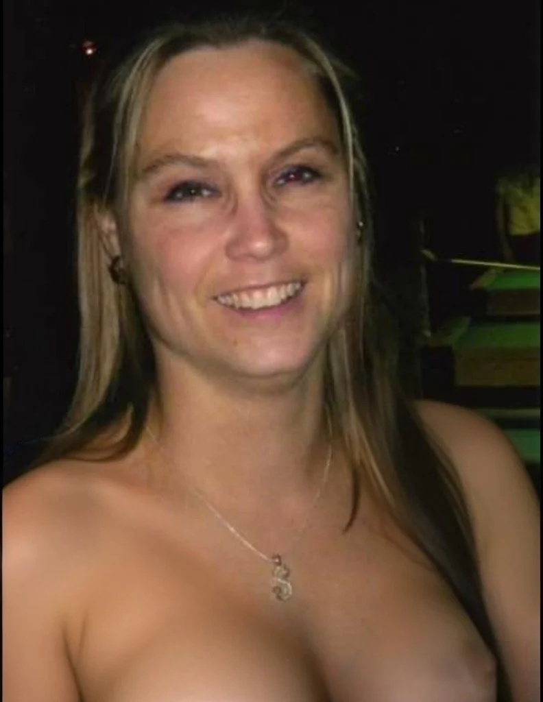 Oshawa chick image 2
