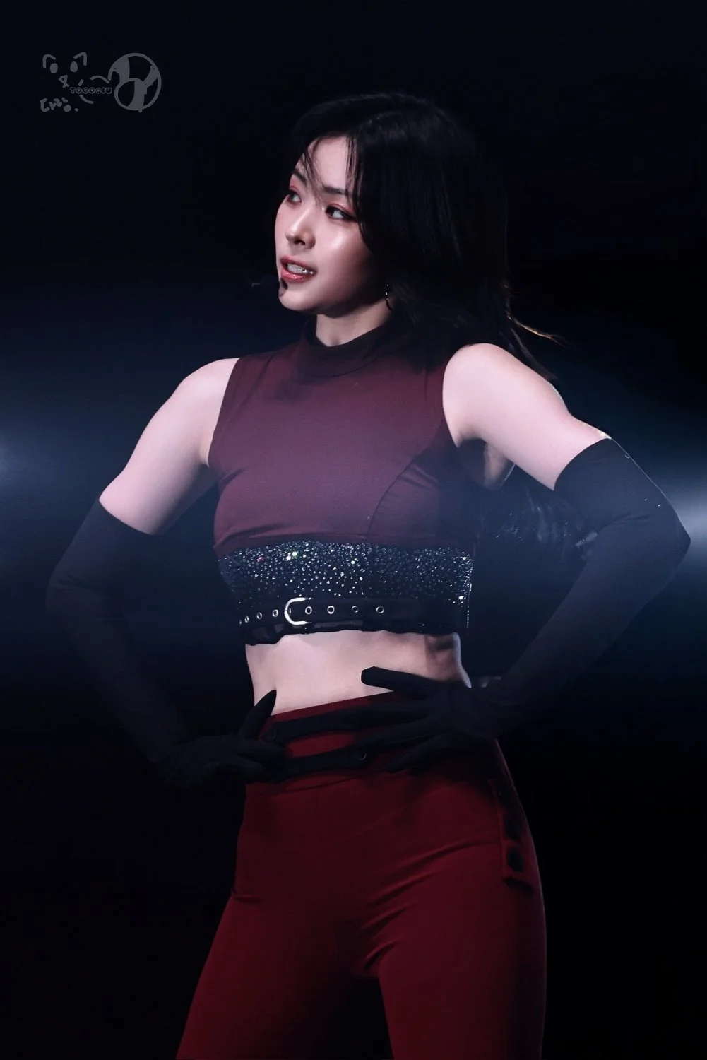 Random Idol (Kpop) Pictures 69 main image