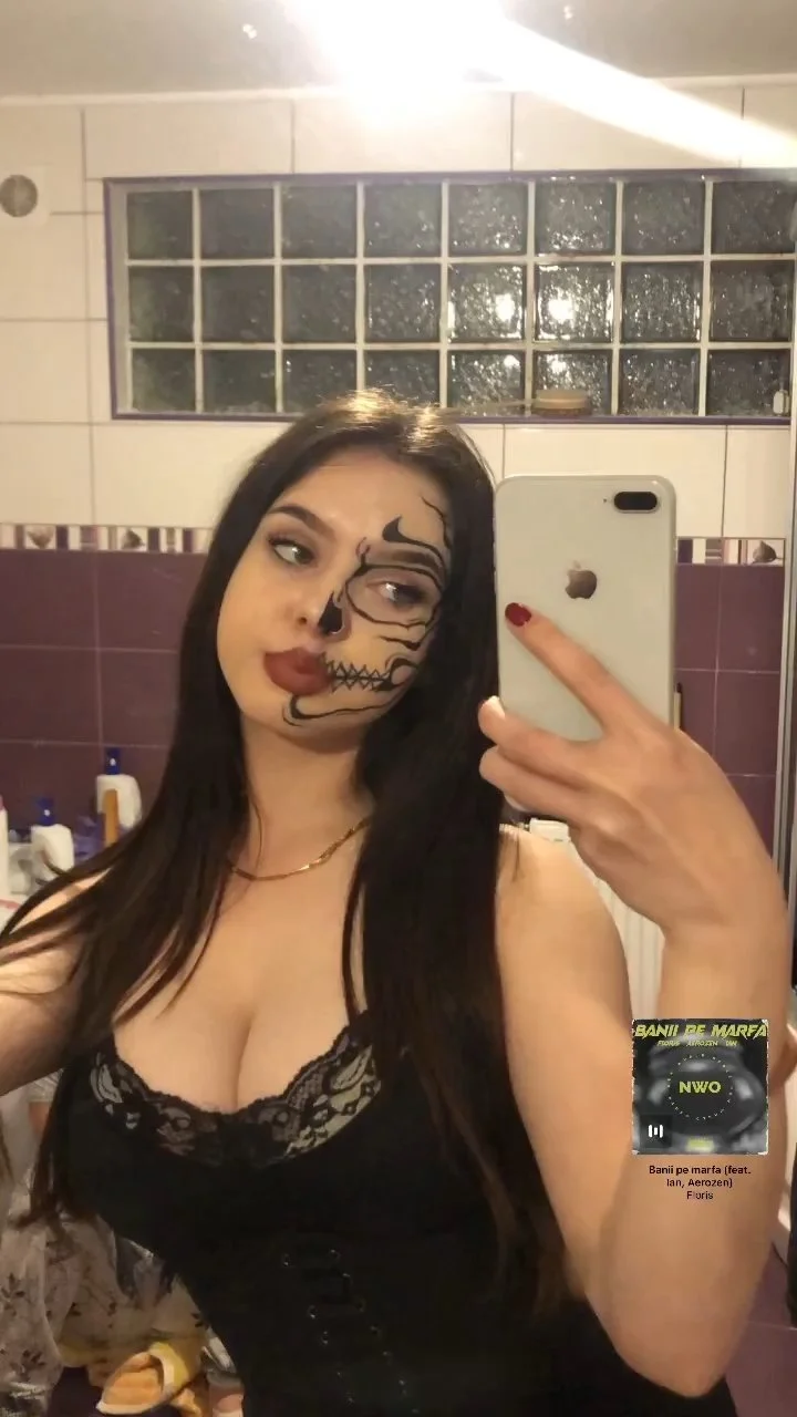 Thick and busty Romanian slut Sorina image 37