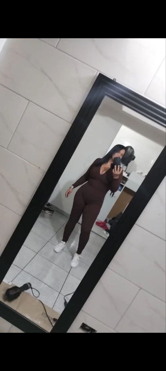 Morena vazada image 20