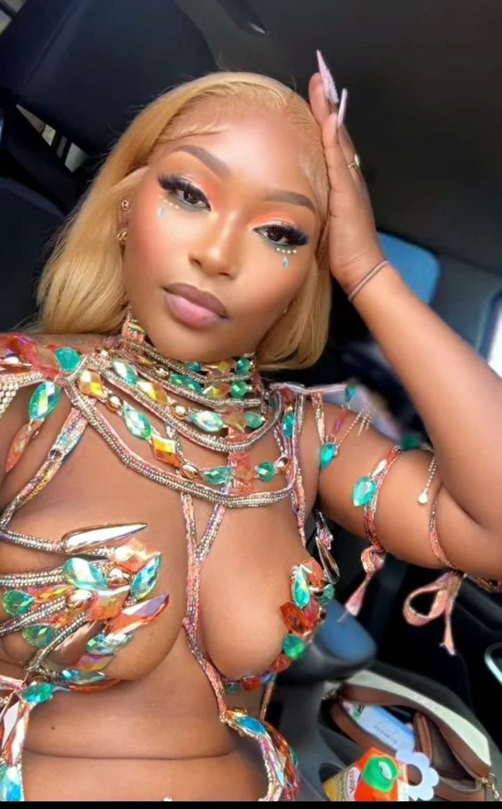 Fine caribbean baddie image 3