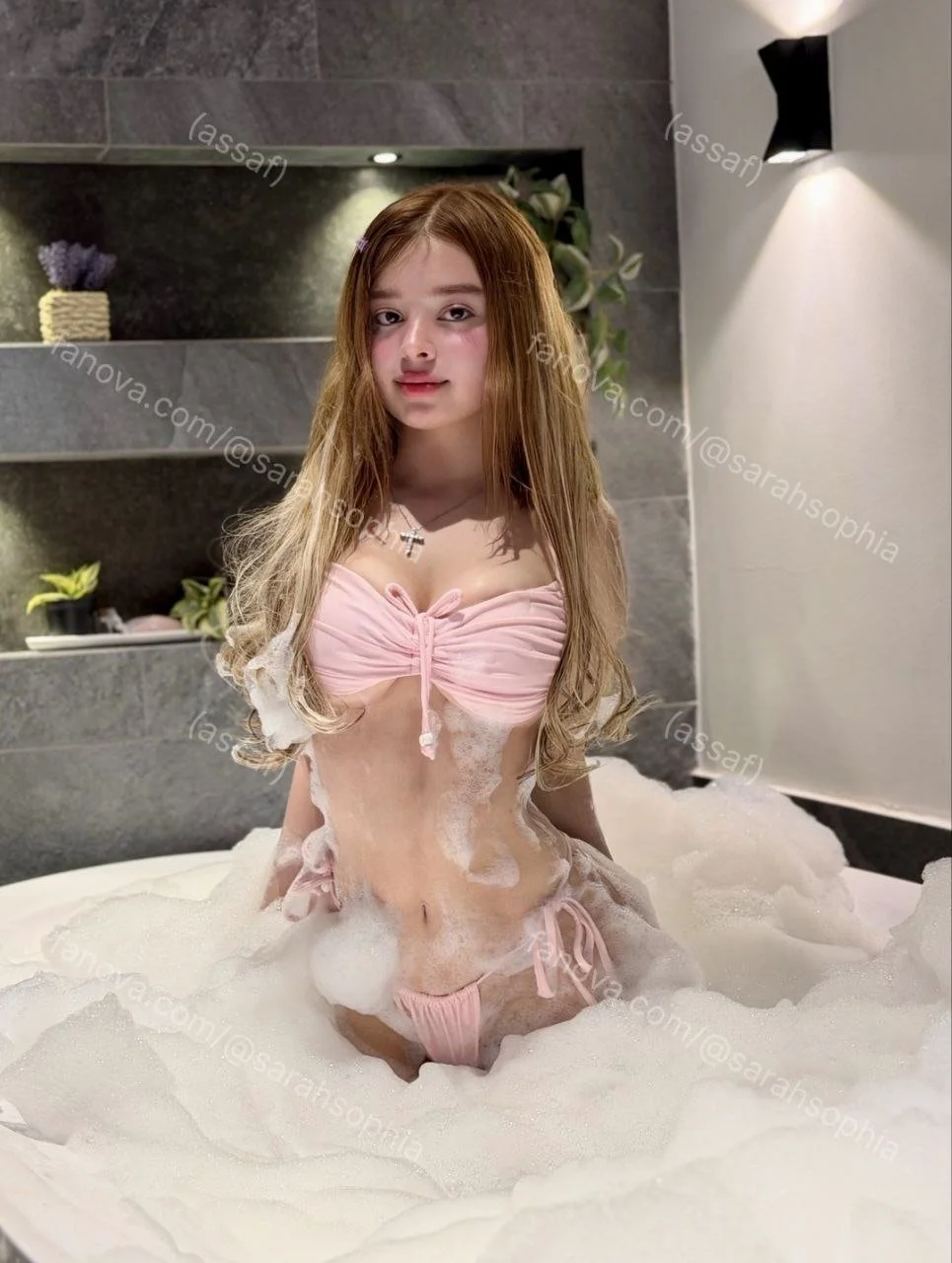 Sarita Sofía linda y caliente colombiana de gran culo y unas pedazos de tetas hot Big ass perra puta image 27