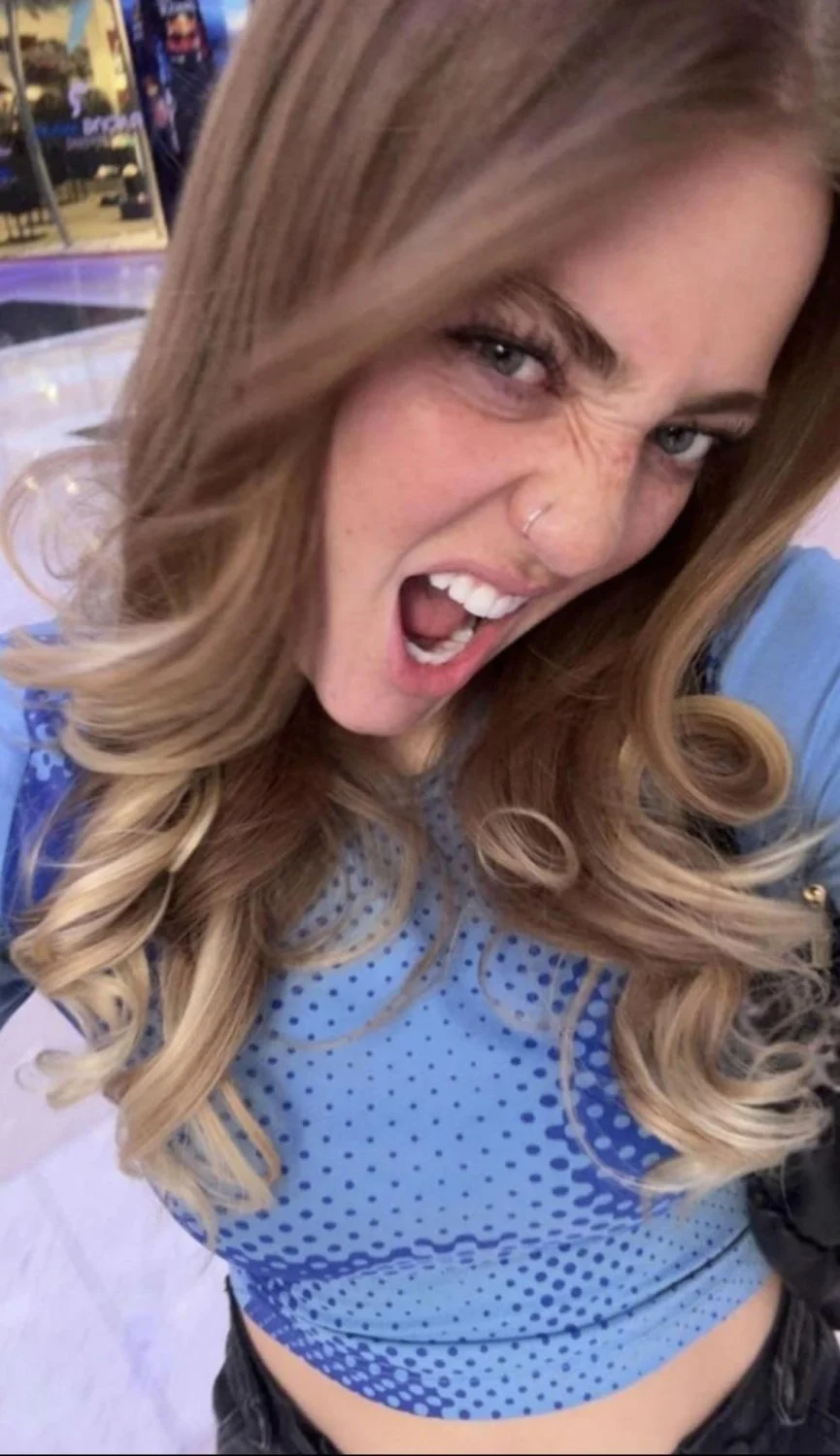 Teen Slut Leaked image 4