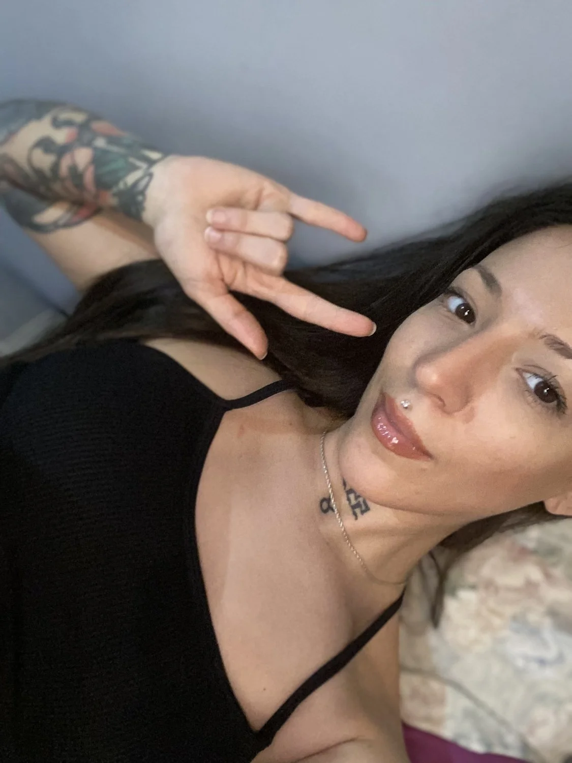 I get spoiled, you get weaker. DM me main image