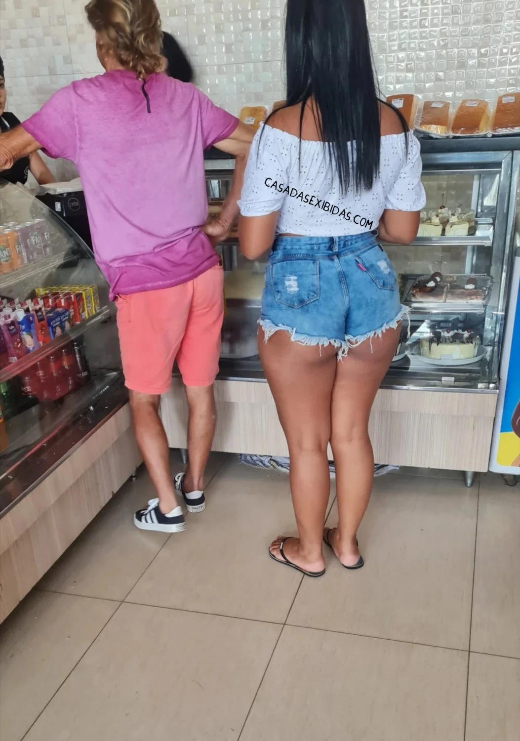 casada-rabuda-exibicionista-fotos-e-video-amador-2-540x720 image 3