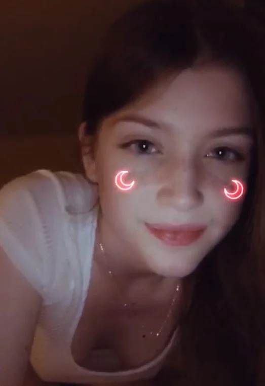 linda pra caralho teve video vazado pelo ex main image
