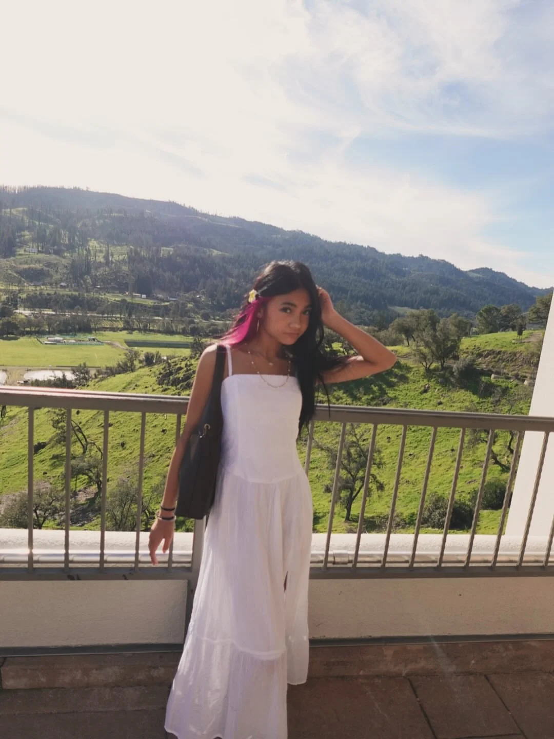 18yo Pinay Slut Riding Her Prom Date image 3