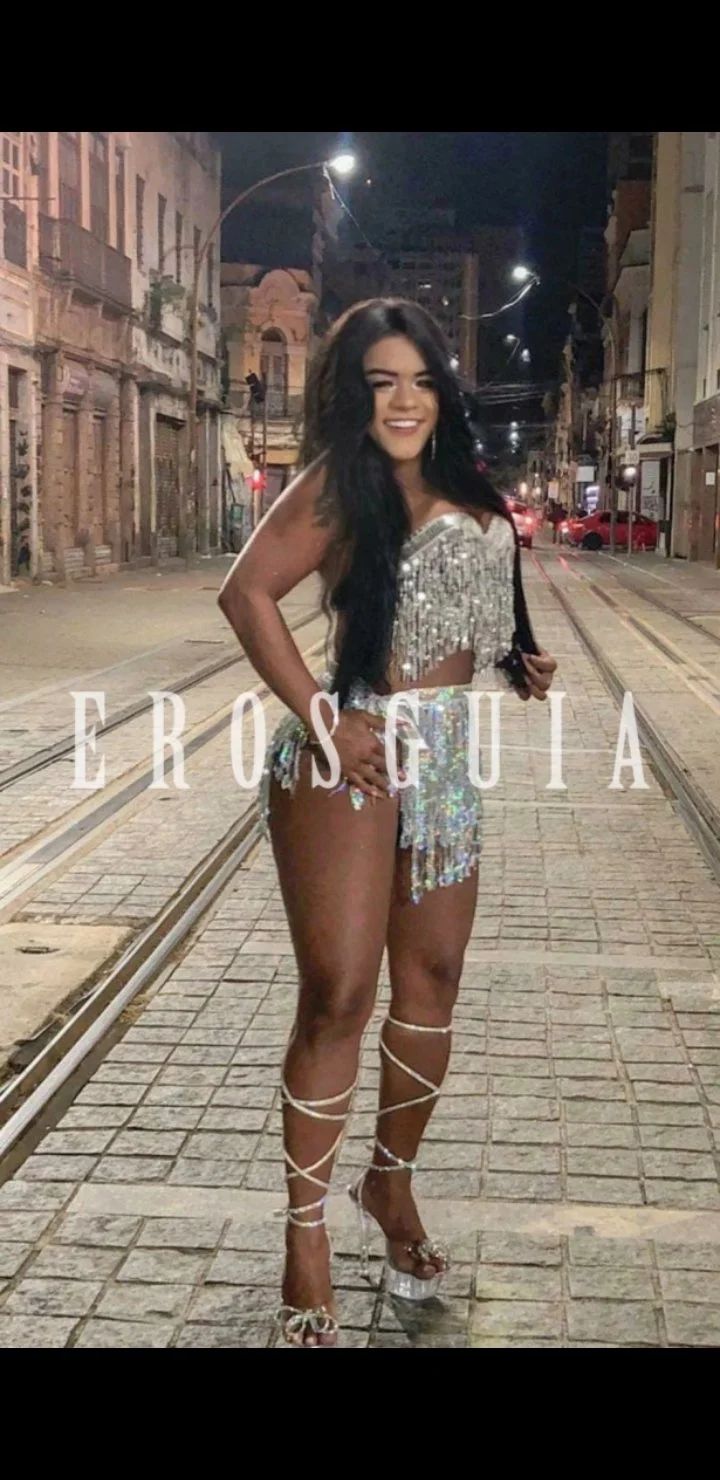 TS Emanuelle Castro já comi image 2