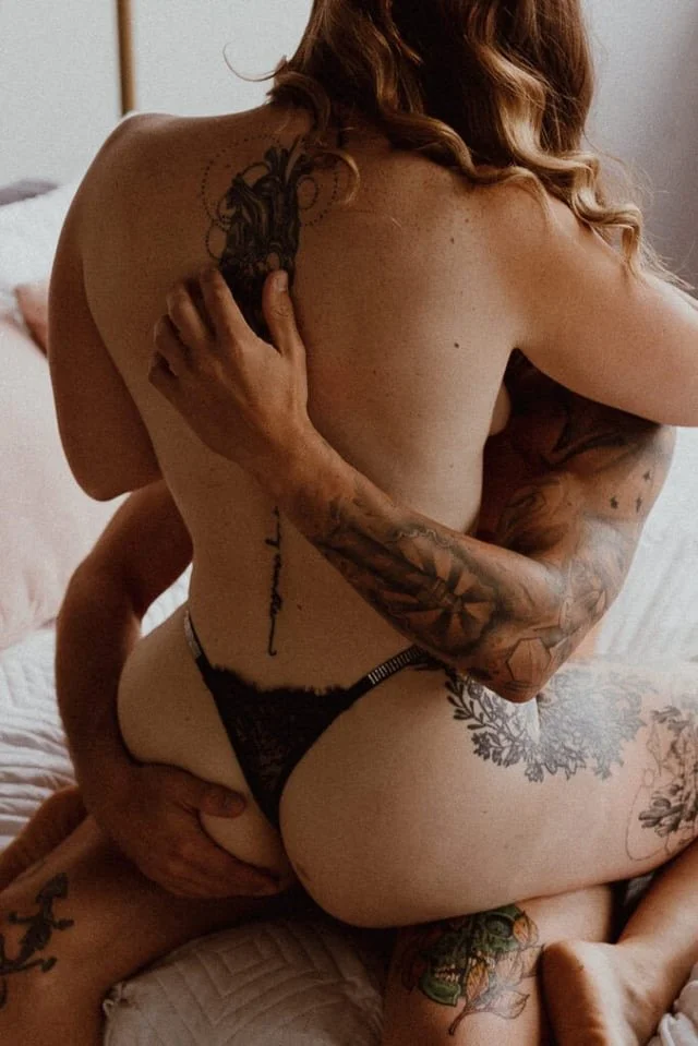 Random Couple Boudoir image 20