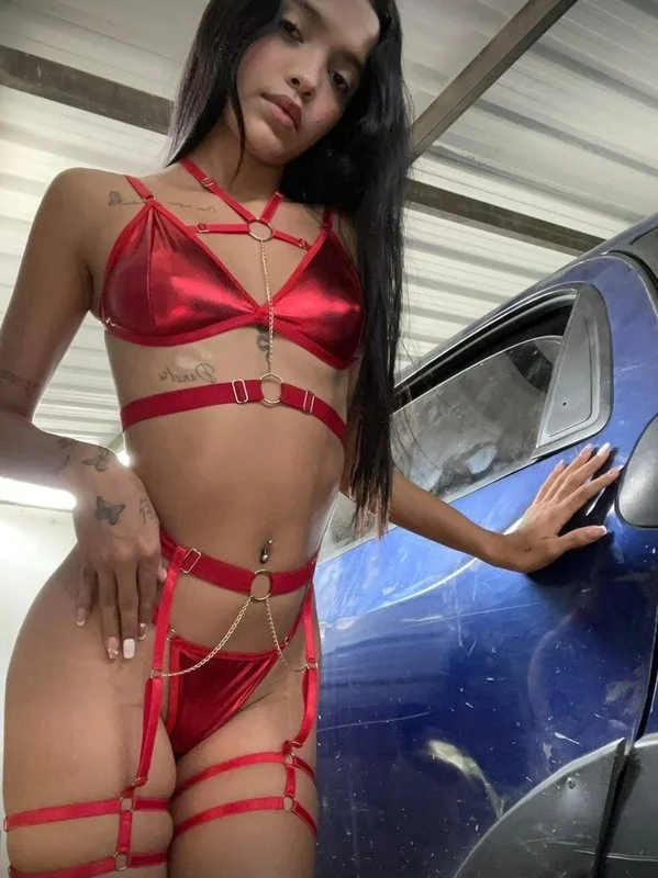 Pendeja Argentina Morocha de 19 años con rico coño con crema delicioso flakita image 10