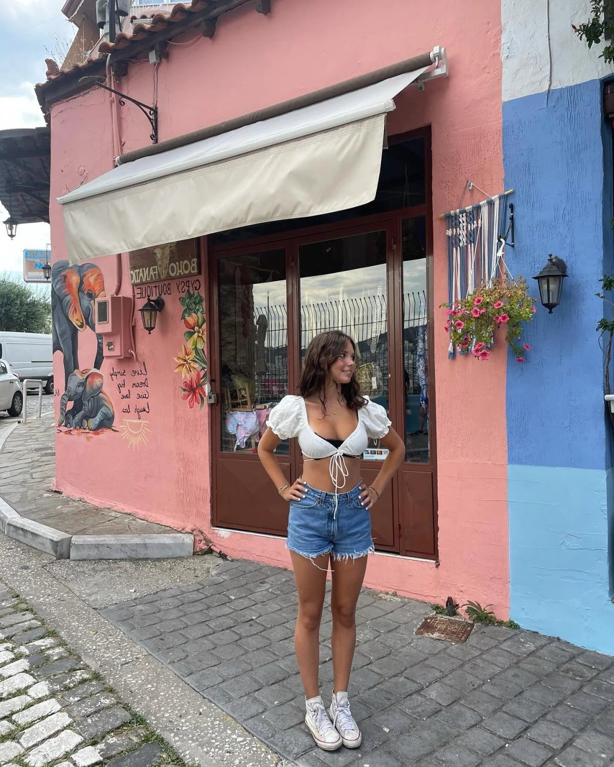 beautiful young woman image 13