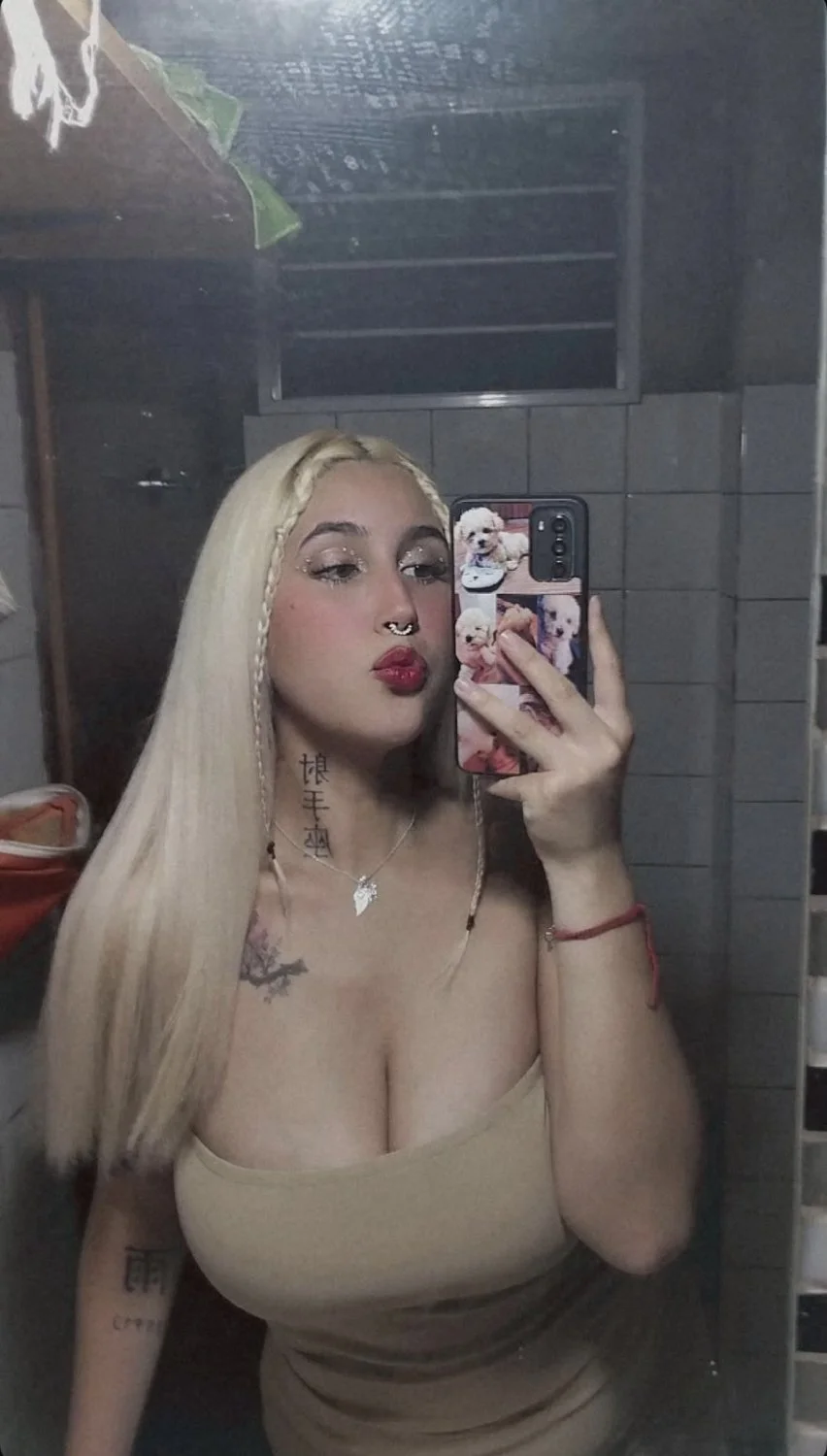 Gabi tetona argentina image 2