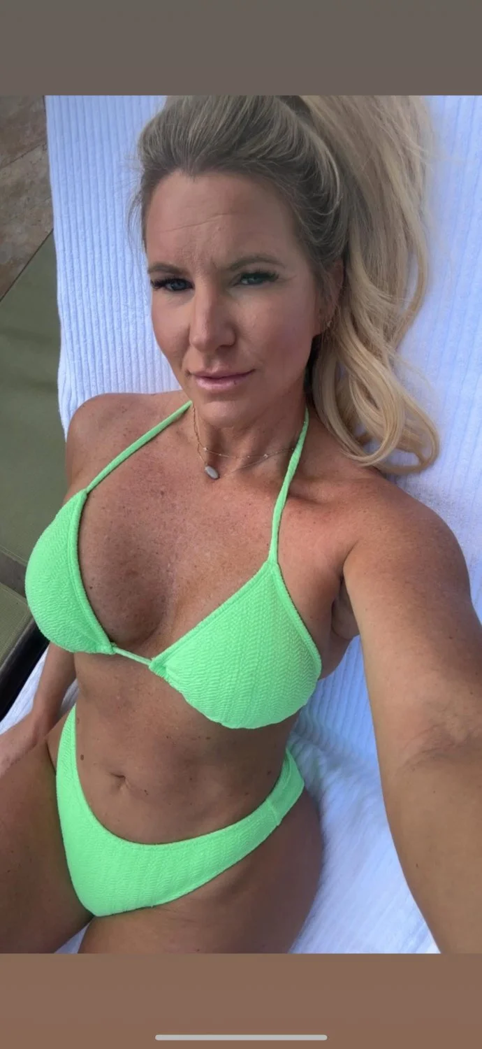 Lori Beth ohio milf image 13