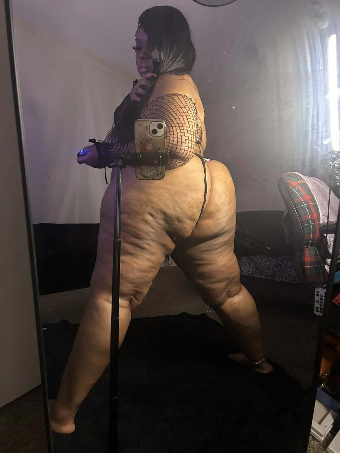 ThicK 3bonY bBw bo0tY !! image 29