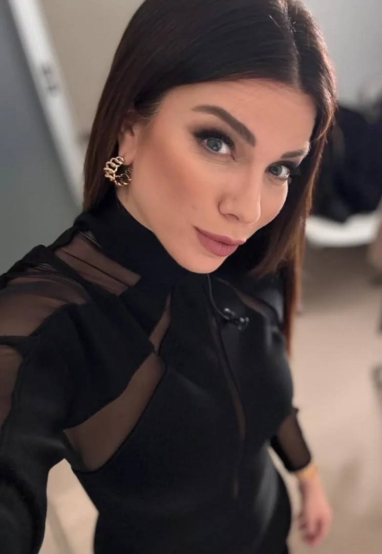 Federica Masolin hot italian journalist image 34