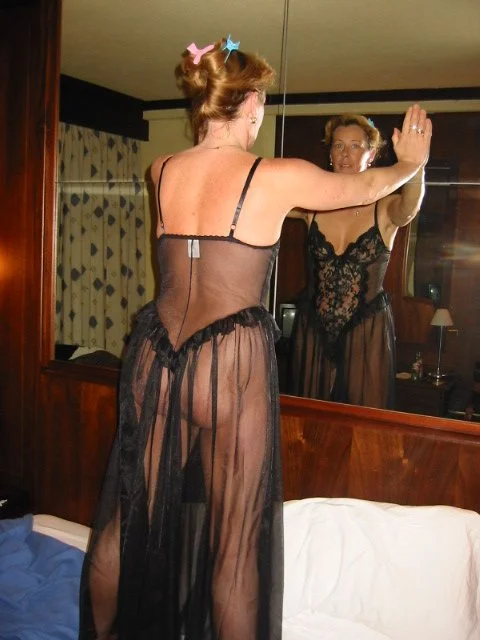Vintage Slut Vacation image 16