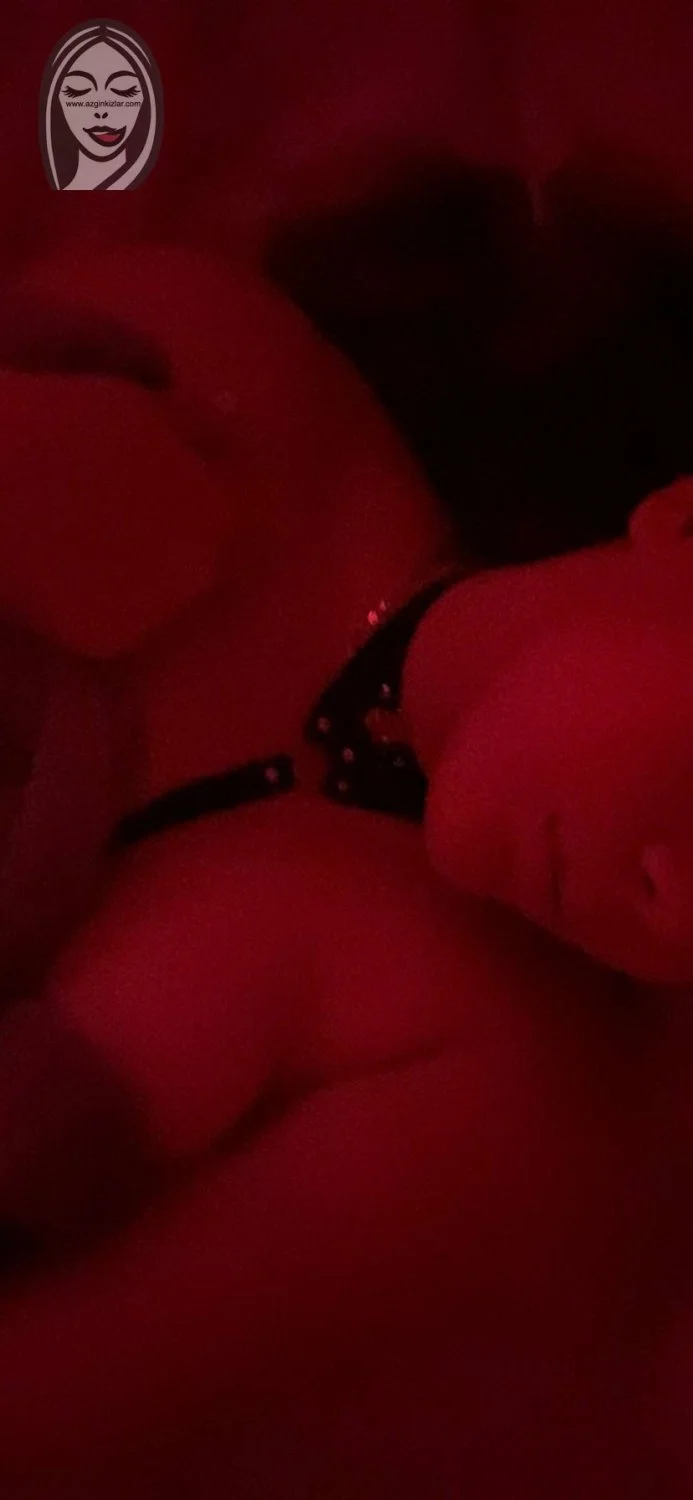 Turkish slut with her big tits image 34