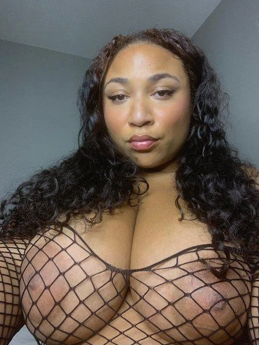 MsBiddies image 31