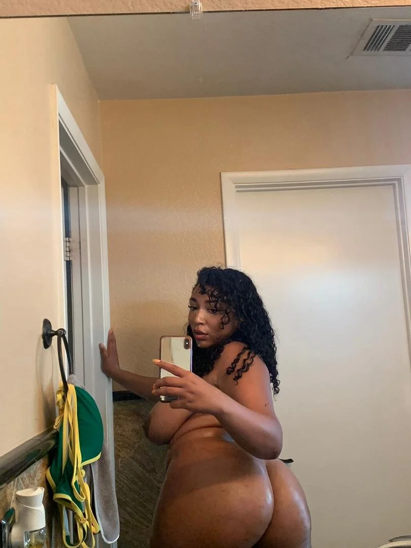 MsBiddies image 33