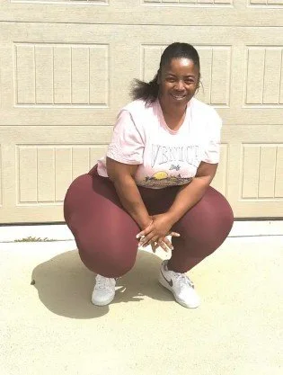 Thick mature bbw😍🤩😍🤩 image 3