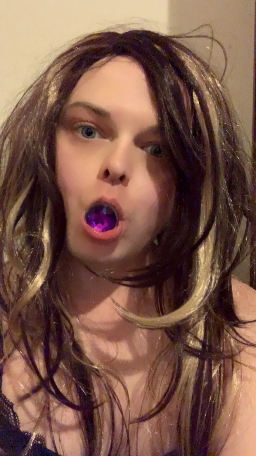 casting couch sissy edition image 18