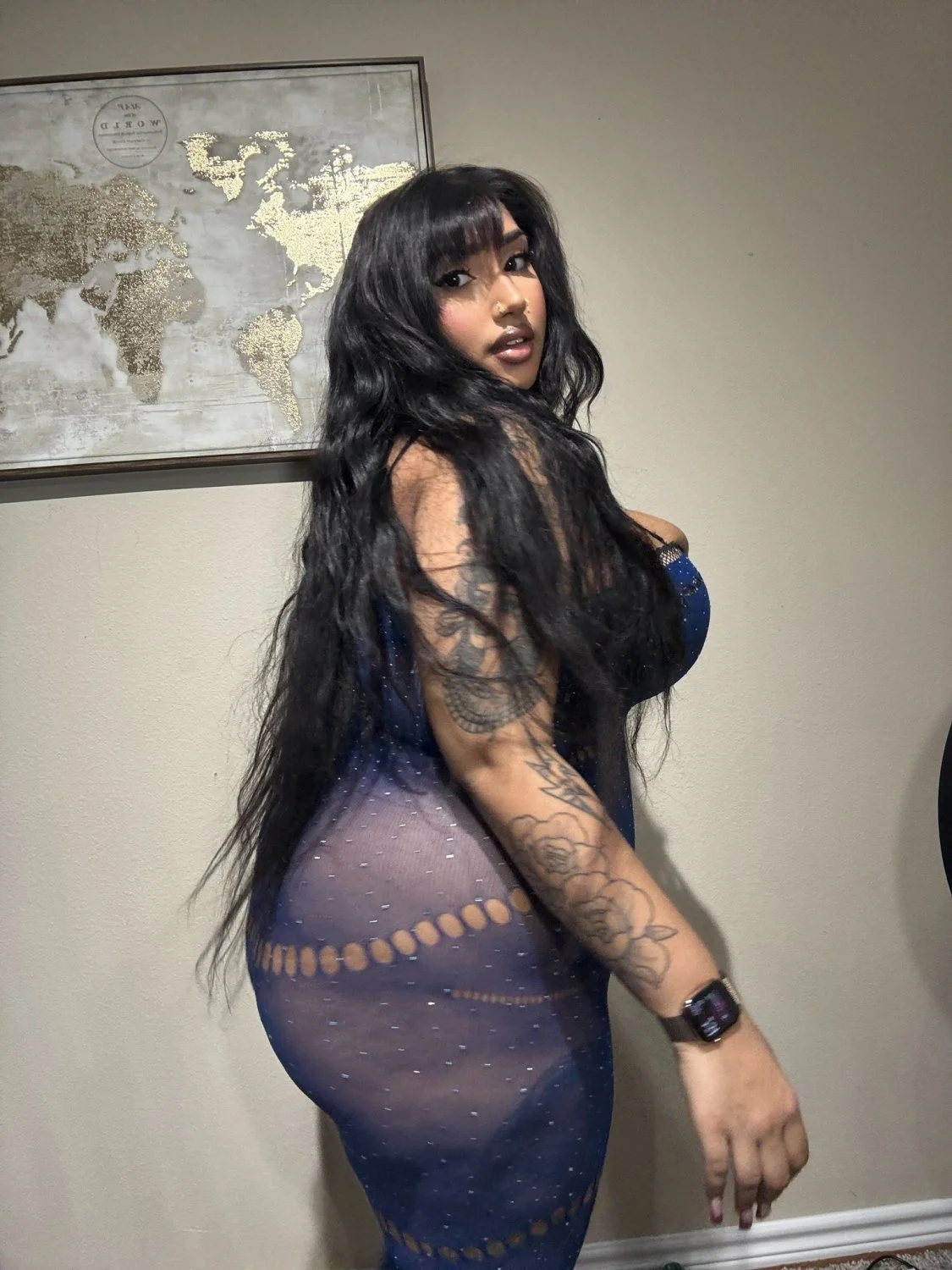 She pretty with a big body image 4