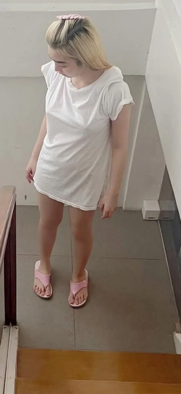 Random chicks image 19
