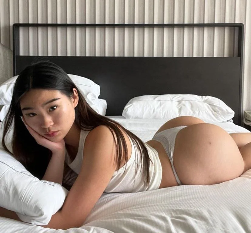 961JSB - Hottest Asian tiktoker thicc booty Leaks image 2