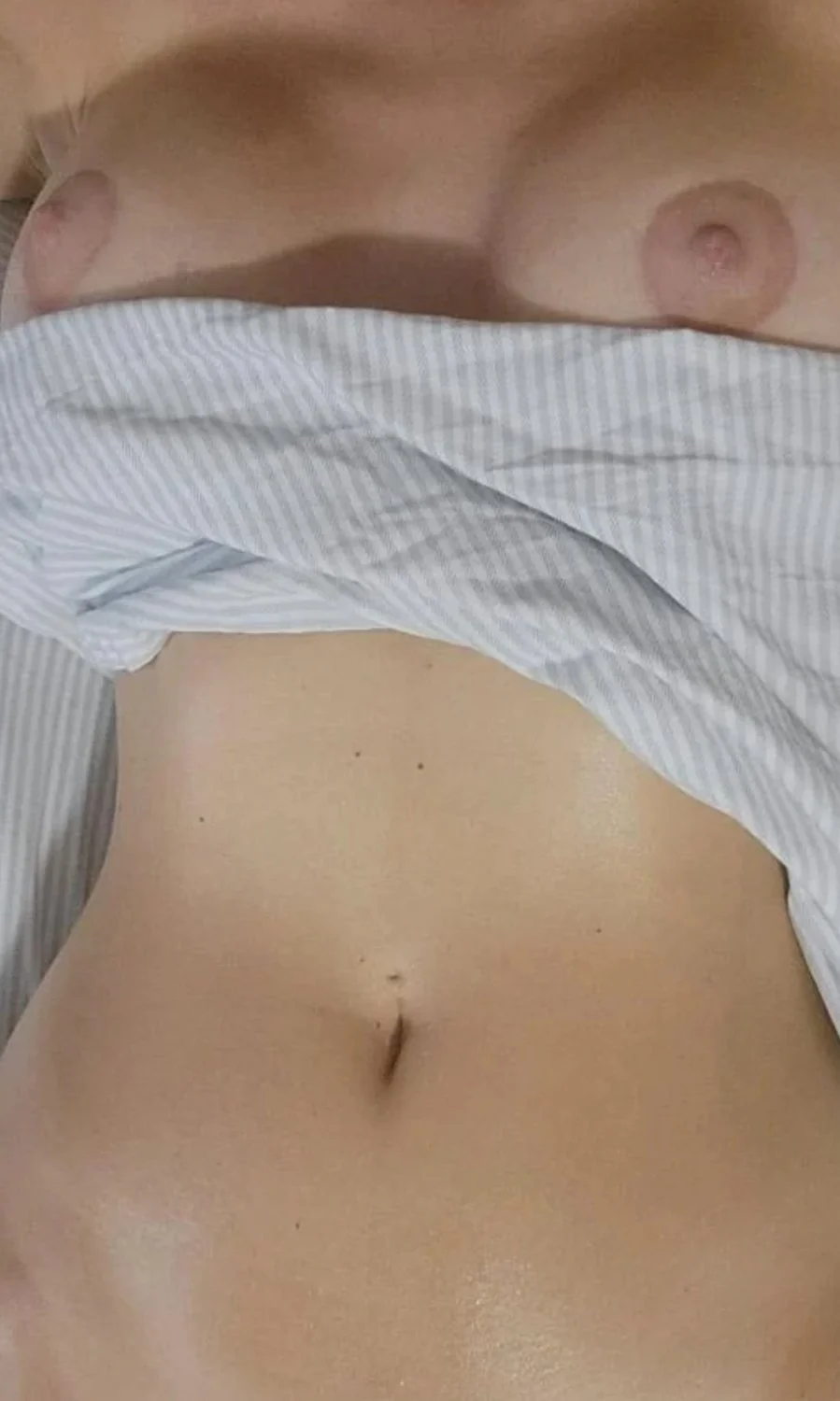 German Webslut Joana image 7