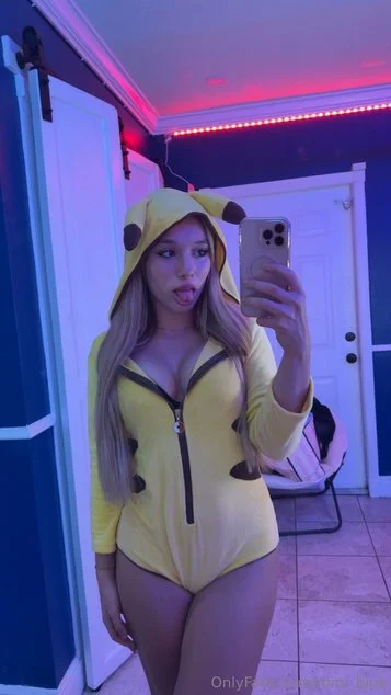 TikTok Cuties 346 image 20