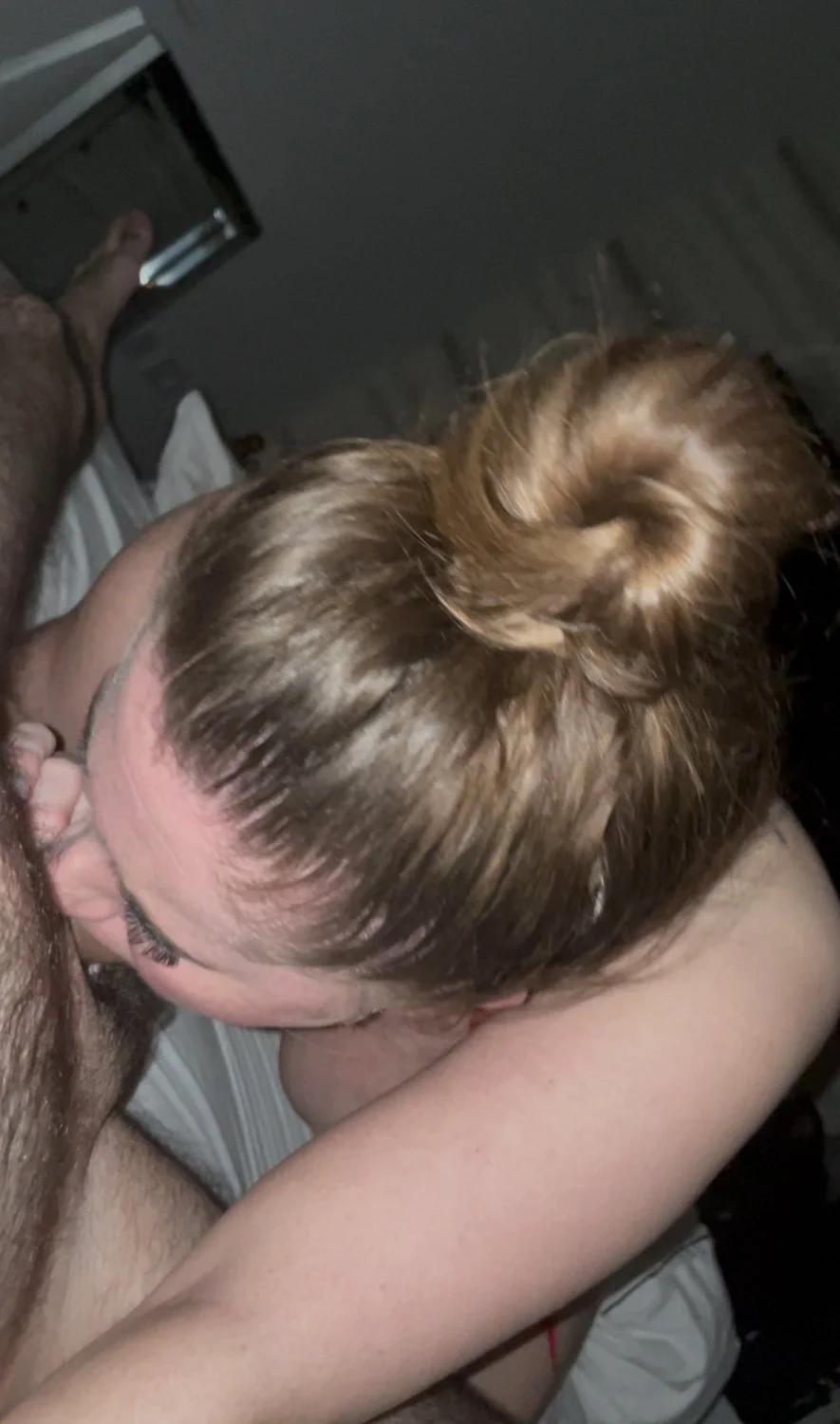 Chloe image 10