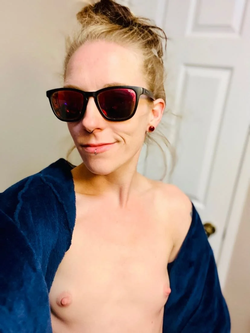 Cassandra Render said I could post her nudes image 7