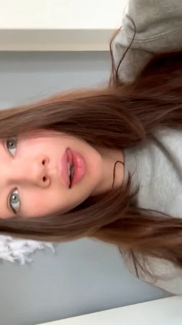 Hot Brunette Shows Pussy main image
