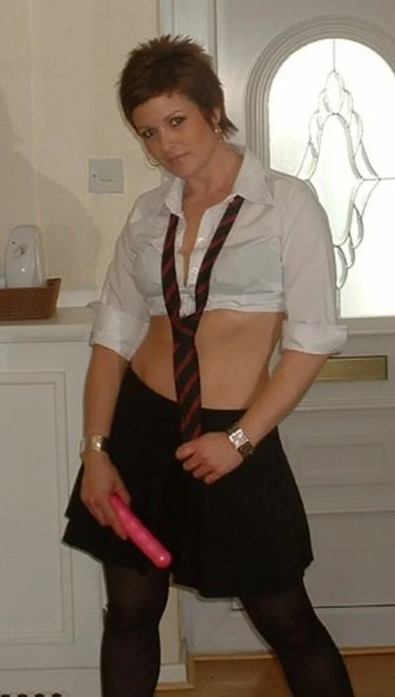 Amanda - Sexy UK Milf - Part 1. (p2) image 6