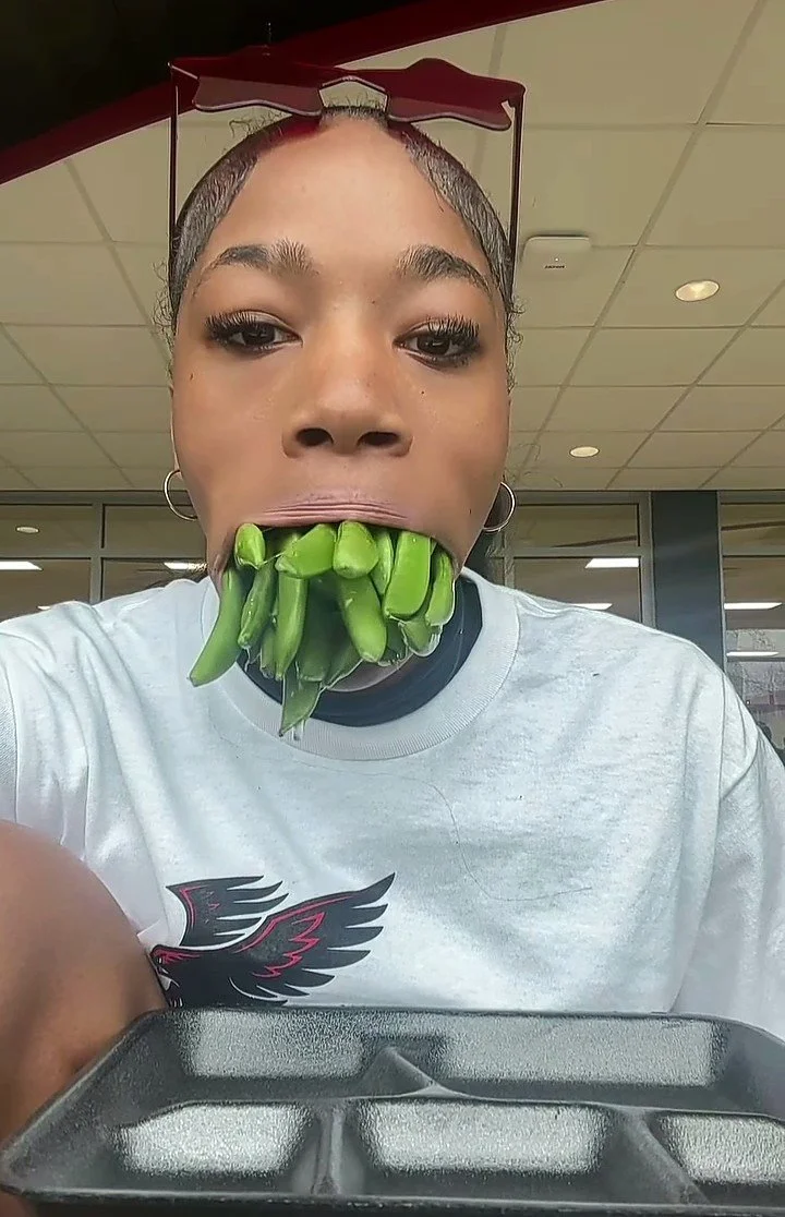 Girl showing me how big her mouth is PT2 main image
