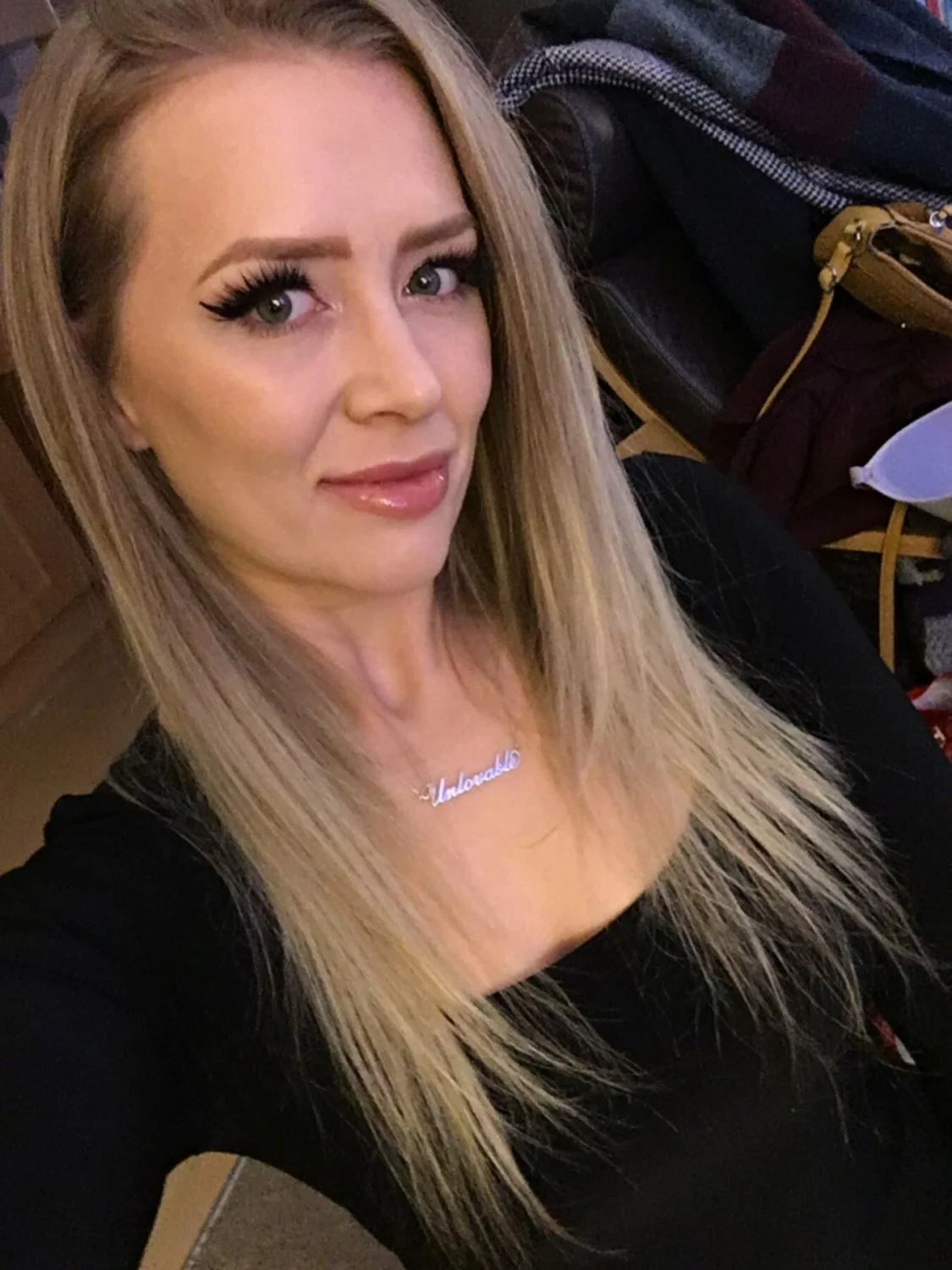 Hot UK Milf Submitted image 2