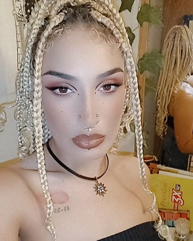 Hot petite milf Puerto Rican slut p2 image 2