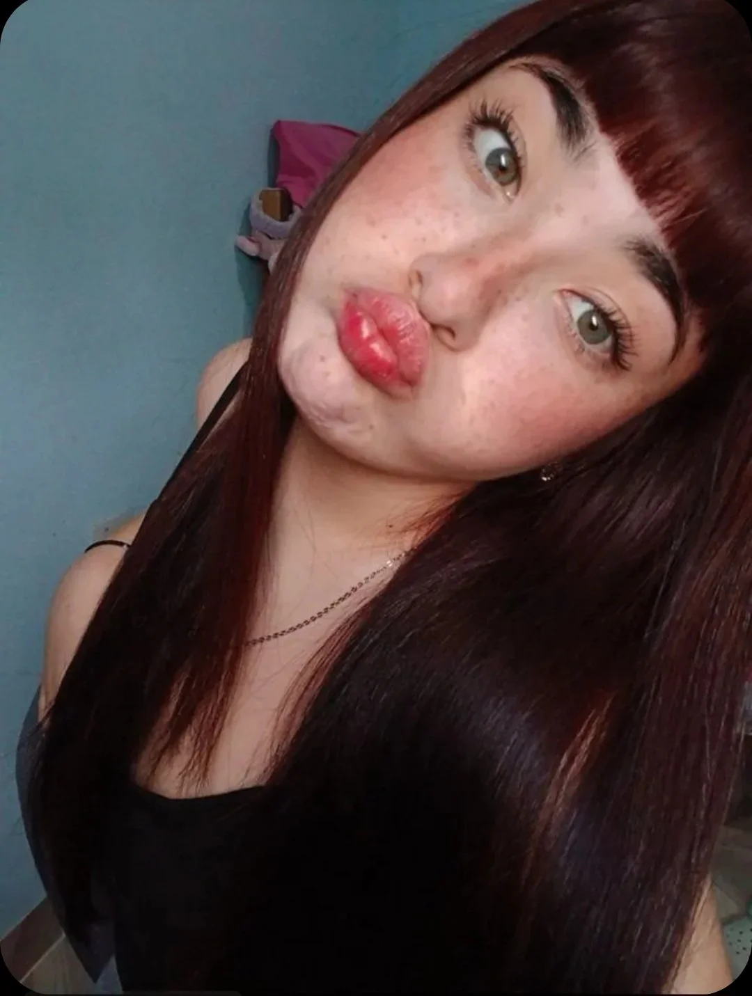 Hola soy zoe me siguen en tiktok? image 6