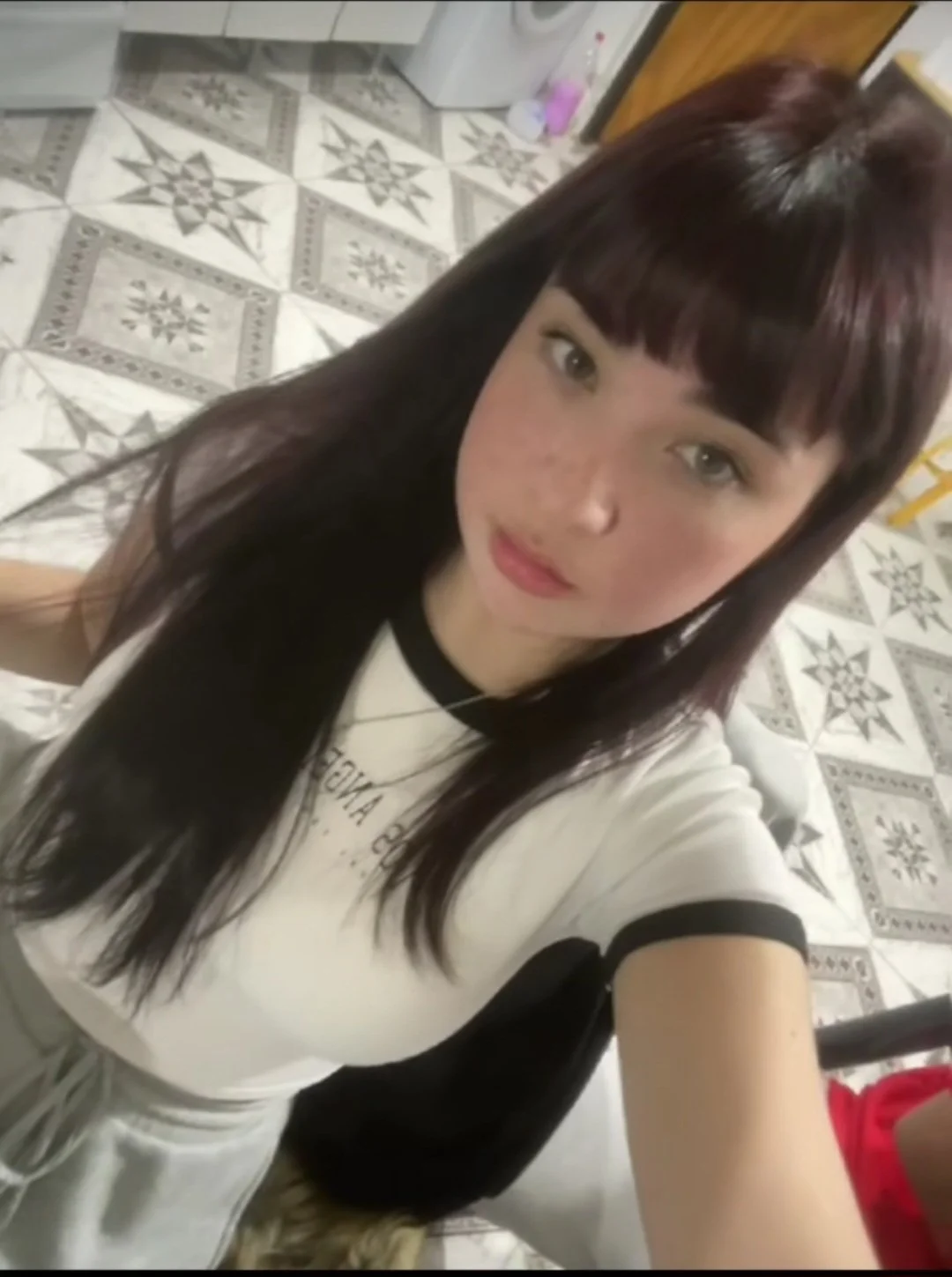 Hola soy zoe me siguen en tiktok? image 7