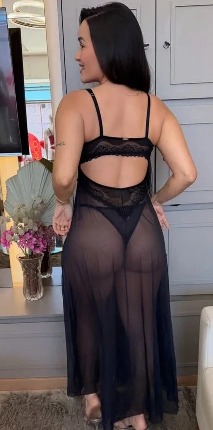 Provador lingerie rabuda modelo gostosa demais main image