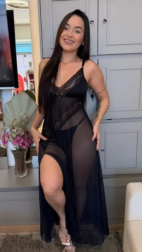 Provador lingerie rabuda modelo gostosa demais image 2