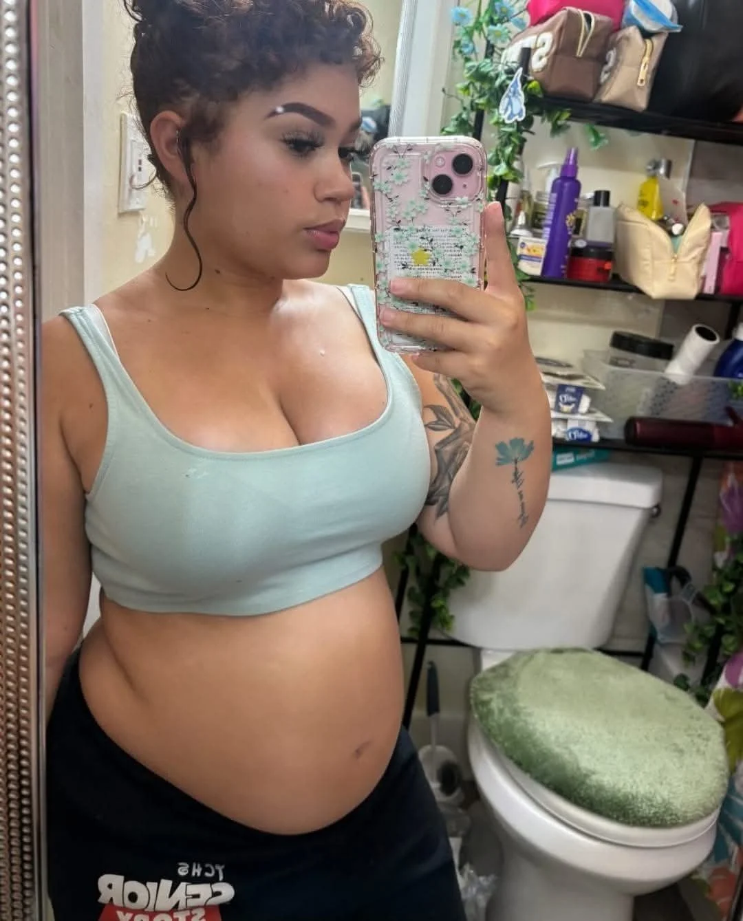 Sexy Pregnant latina image 10