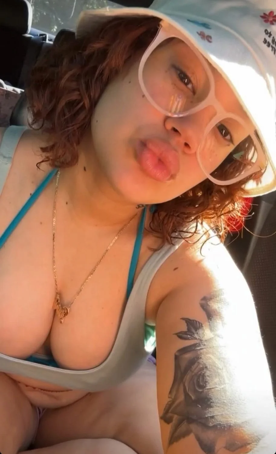 Sexy Pregnant latina image 25